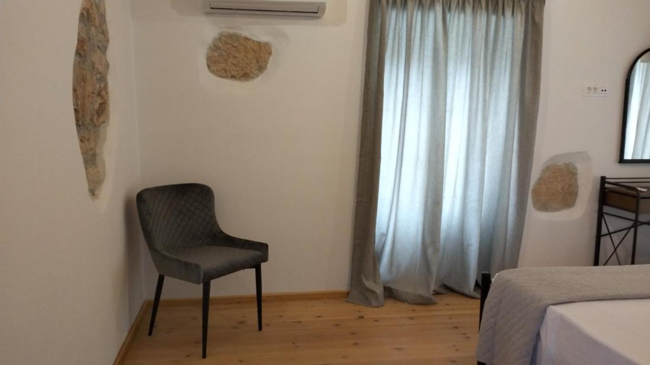 Vikou House Villa Yírion Eksteriør bilde