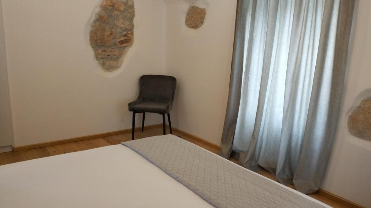 Vikou House Villa Yírion Eksteriør bilde