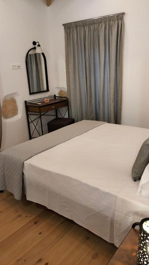 Vikou House Villa Yírion Eksteriør bilde