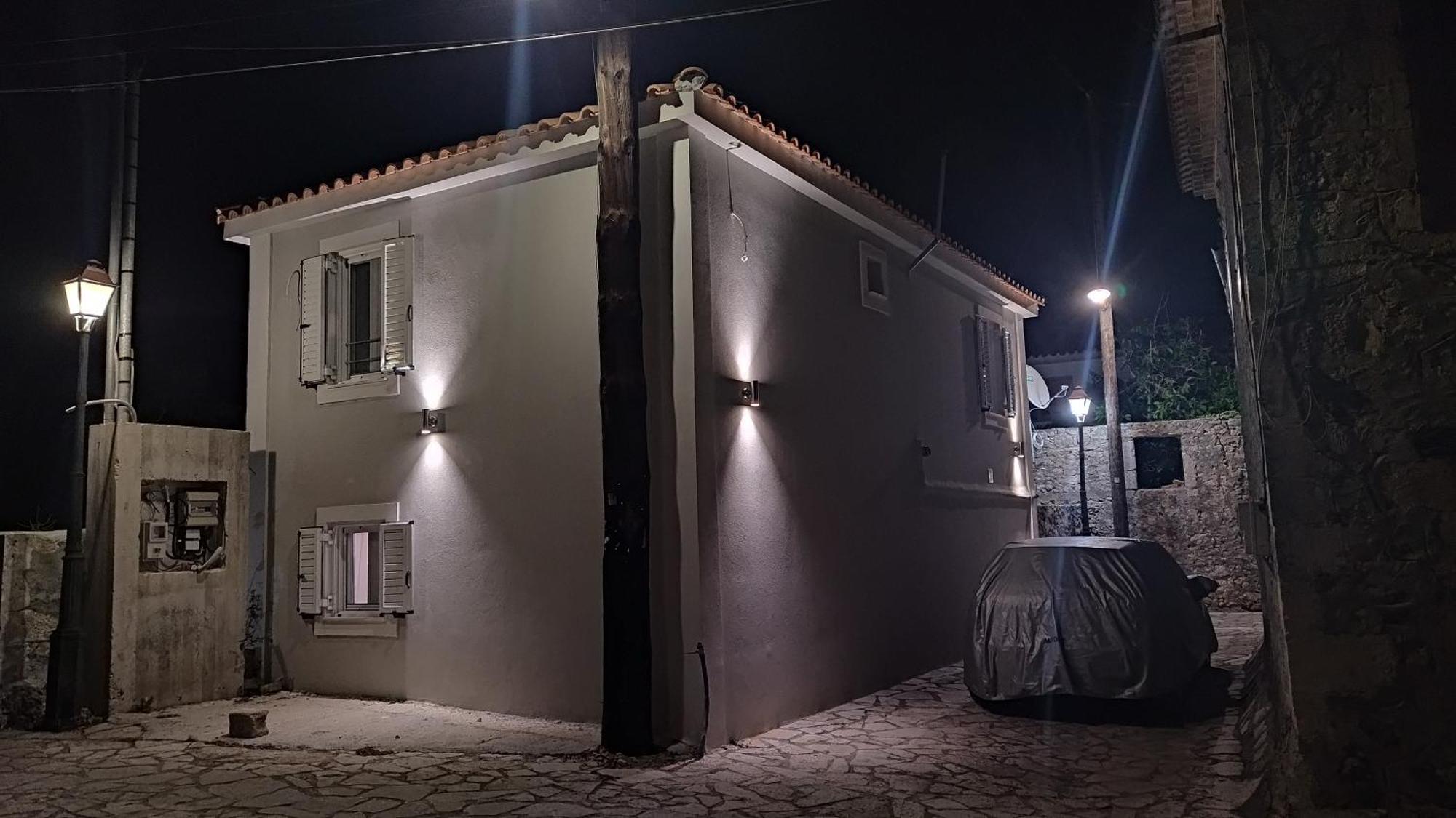 Vikou House Villa Yírion Eksteriør bilde